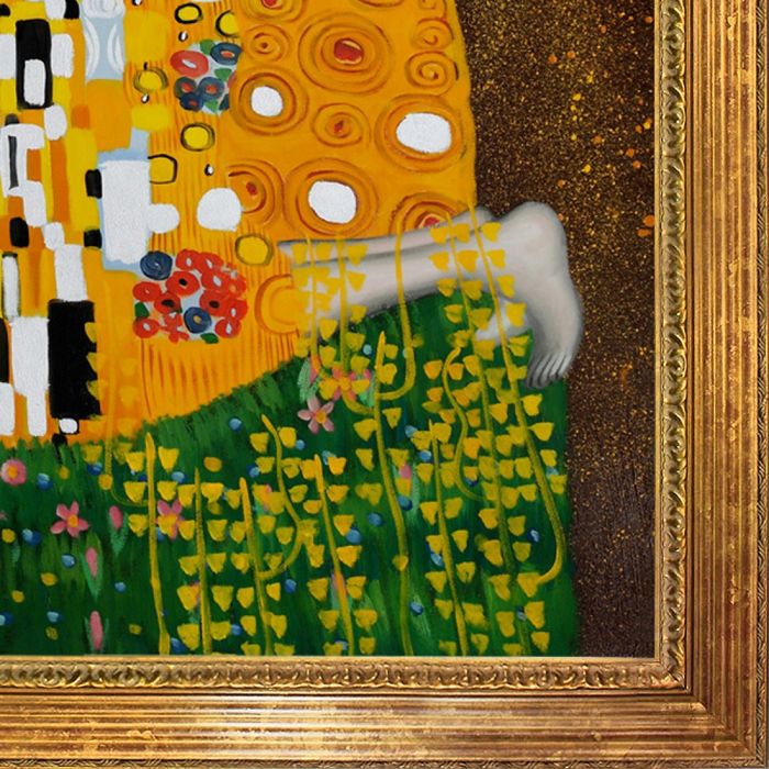 The Kiss (Full View) Pre-Framed - Vienna Gold Leaf Frame 30"X40"