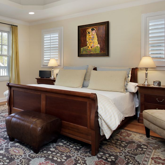 The Kiss (full view - Luxury Line) Pre-Framed - Veine D'Or Bronze Scoop Frame 24"X24"