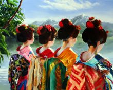 Maiko and Geisha in the Sun