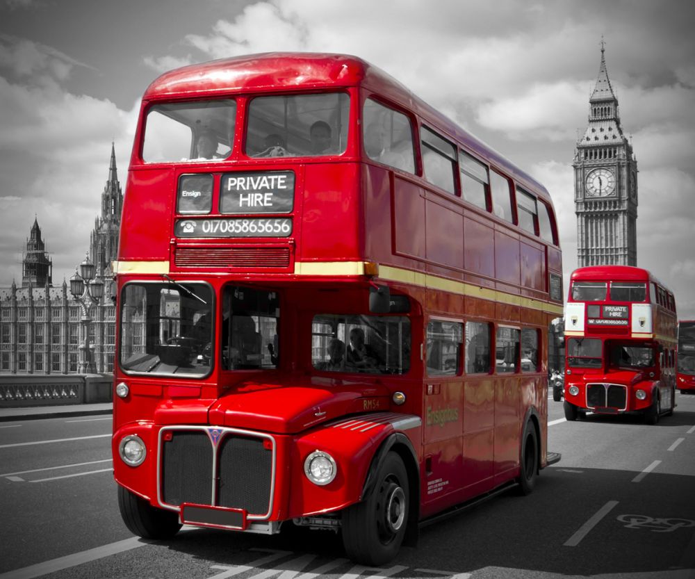 London, Red Buses on Westminster Bridge